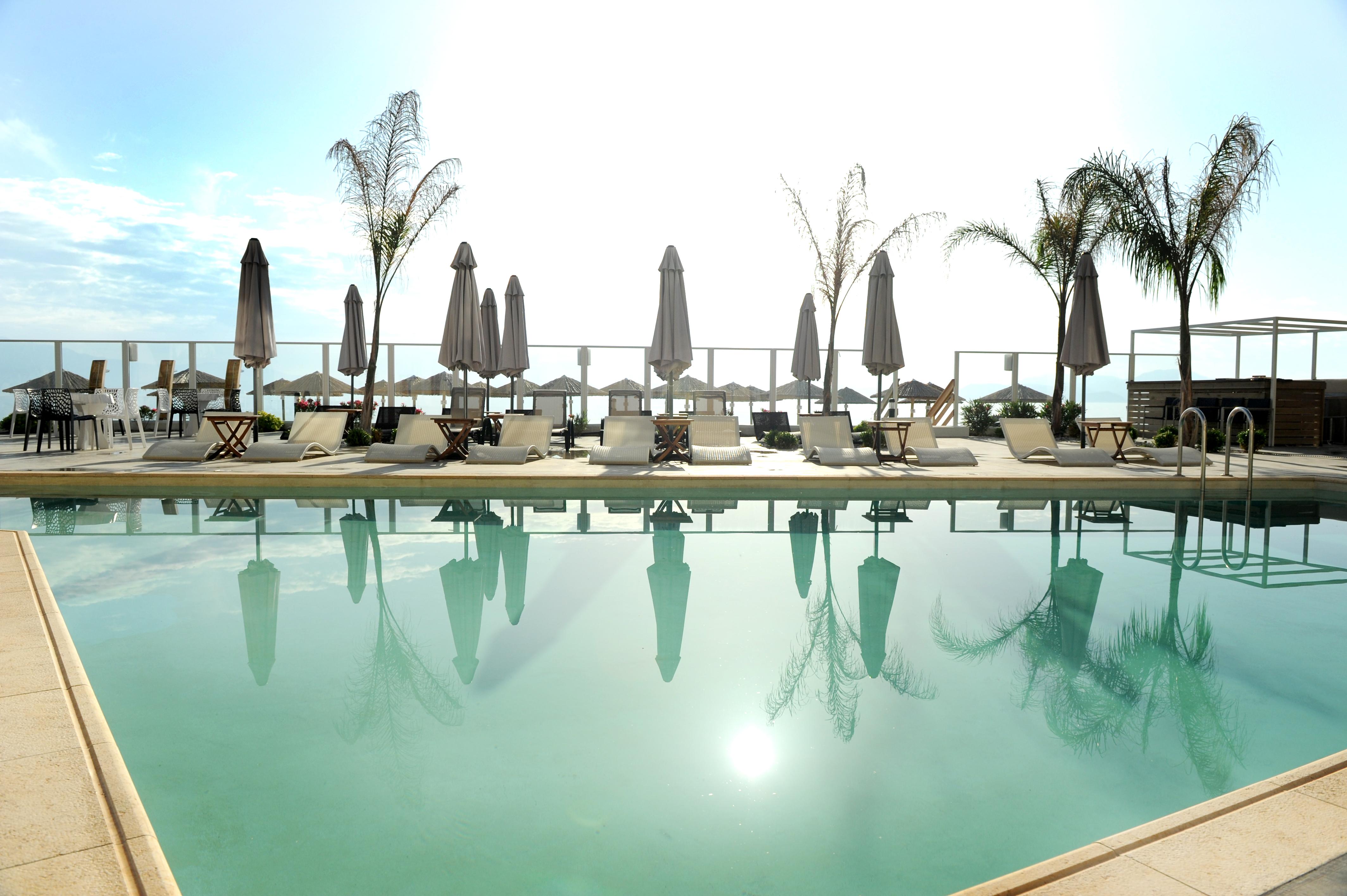 Sikyon Coast Hotel And Resort غزيلوكاسترون المظهر الخارجي الصورة